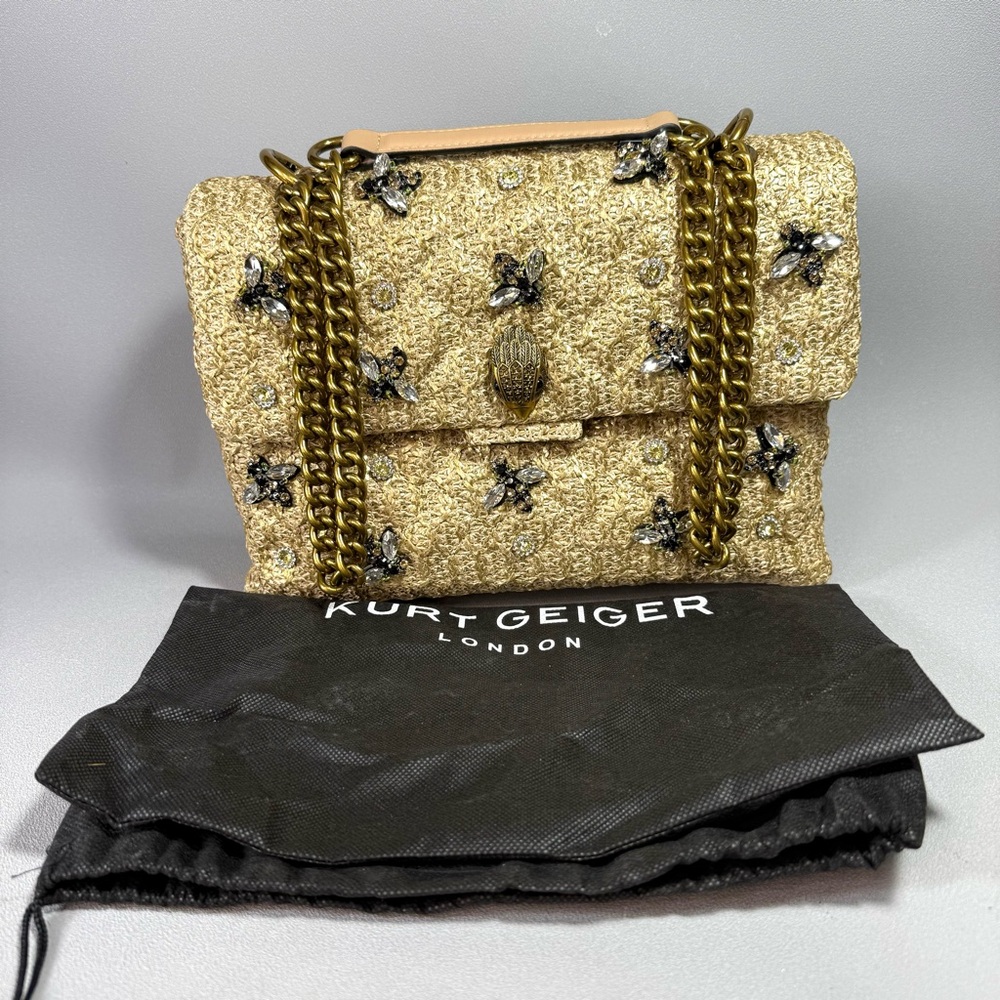 Kurt Geiger Large Gold Raffia Crystal Bee Embellished Shoulder Bag - Picture 2 of 16